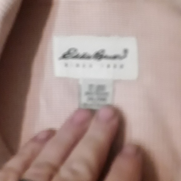 Eddie Bauer - button-down tan & wht ch - Picture 2 of 7